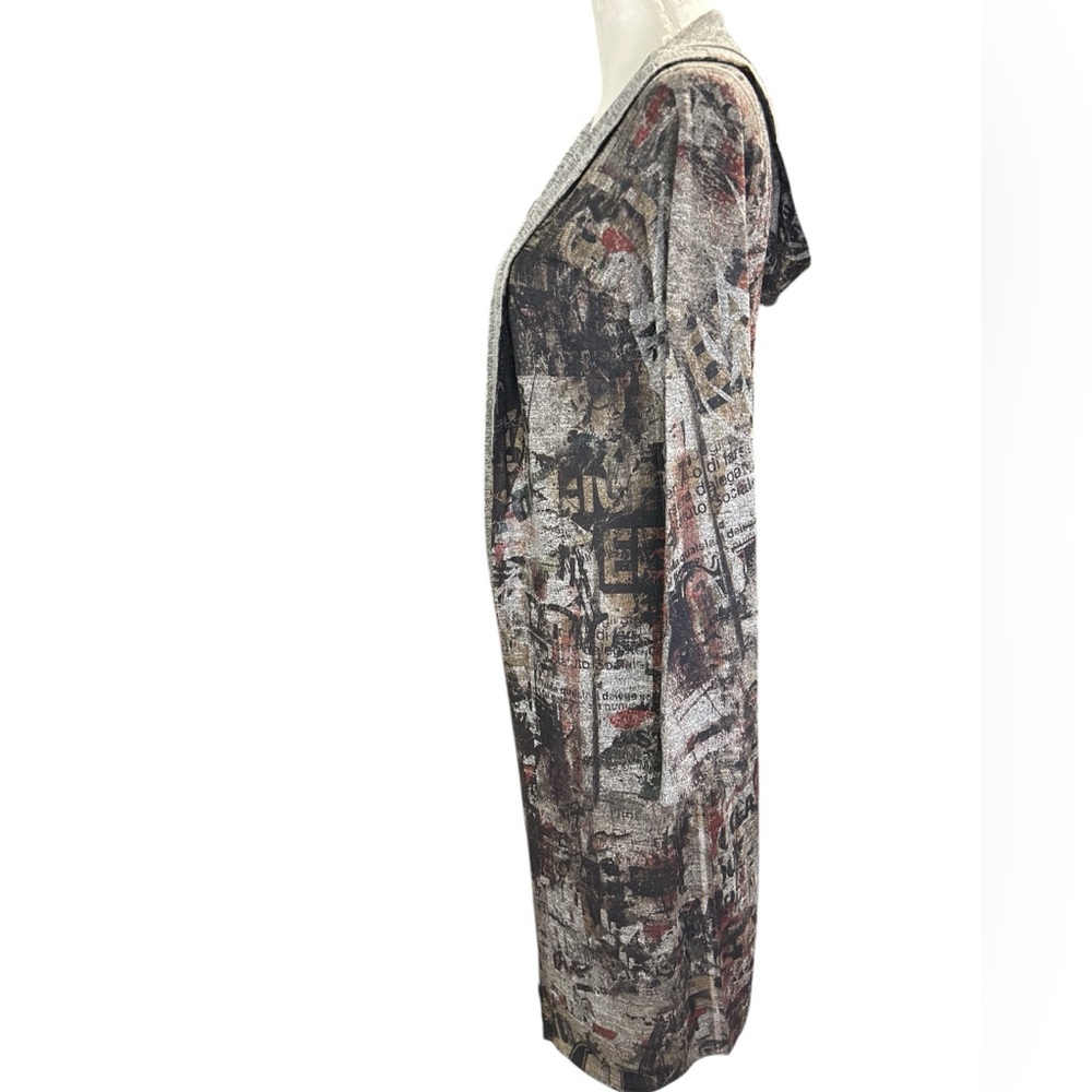 Inoah Stylish Women's Long Sleeve Printed Cardigan - Picture 3 of 7